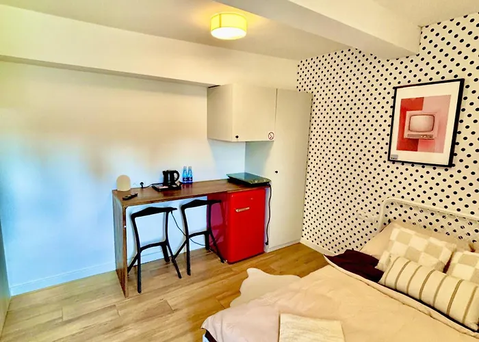 Royal - In By Metro Swietokrzyska 公寓 华沙